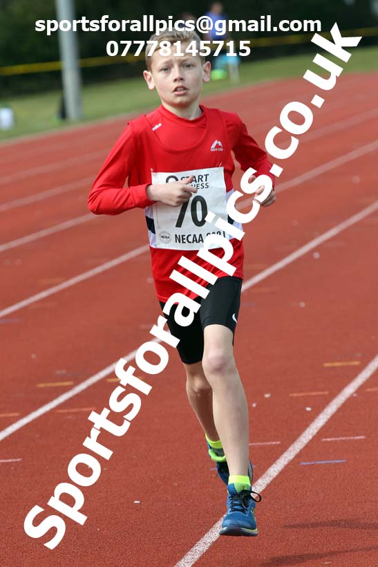 800 metres, 2021 NECAA Open Graded Meeting, Morpeth. Photo: David T. Hewitson/Sports for All Pics